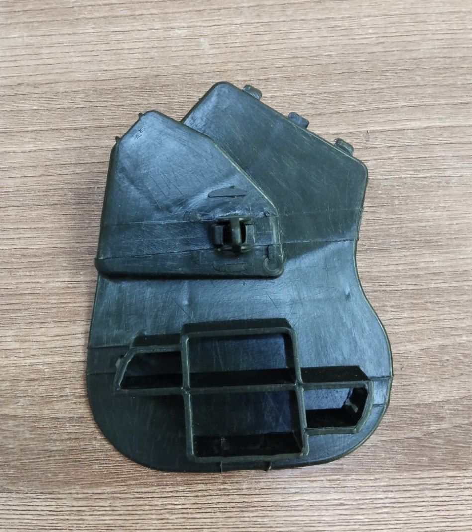 Кронштейн бампера заднего (передний) (правый) Great-Wall для GREAT WALL HOVER M4 OEM 2804400XS56XA