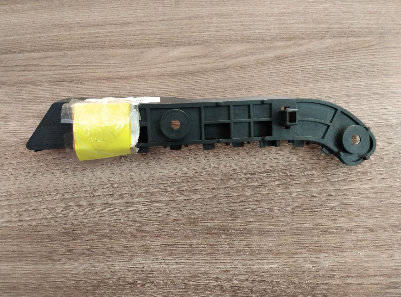 Кронштейн бампера переднего (правый) DongFeng для DONGFENG (DFM) DongFeng H30 CROSS OEM 6102201