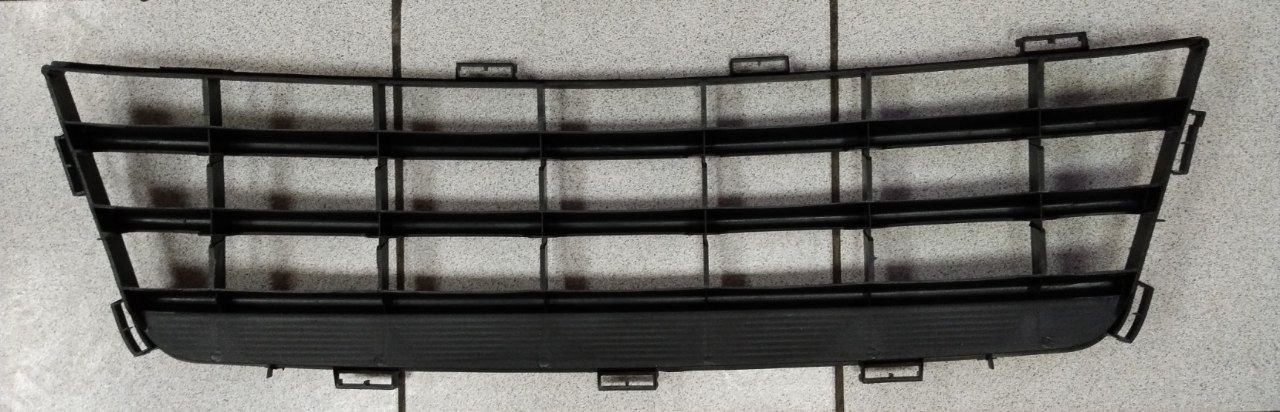 Решетка бампера переднего (центральная) Great-Wall для GREAT WALL HOVER H3 OEM 2803306K24B1