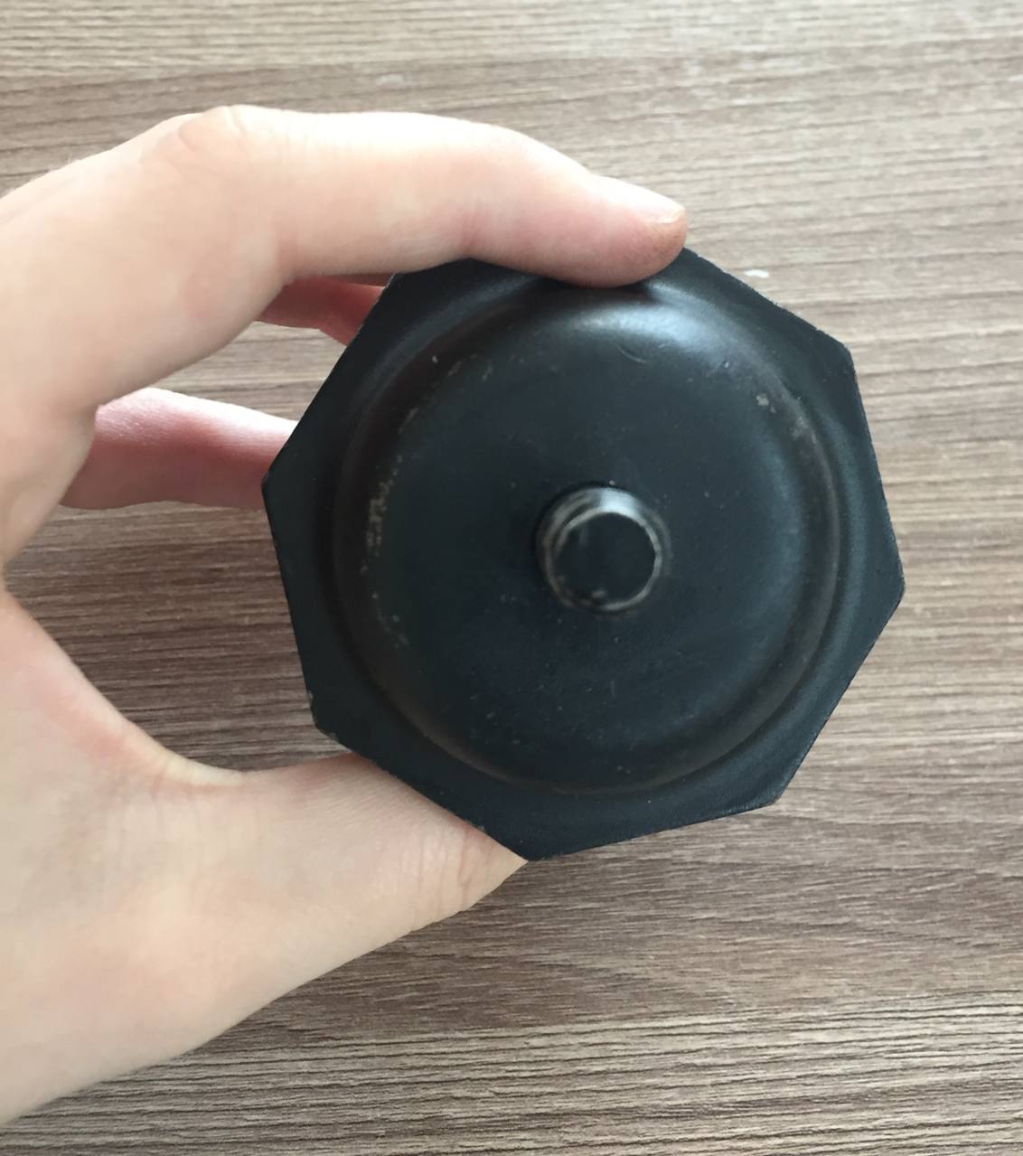 Подушка задней подвески Geely (Original) для GEELY Emgrand X7 (Gen1) OEM 1014003900 — фото 2