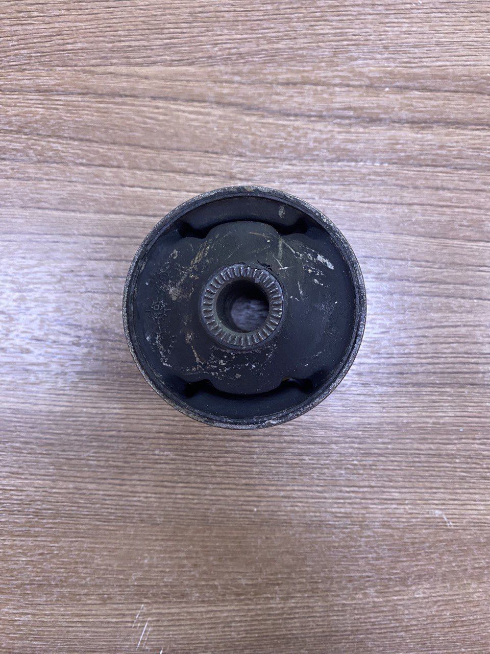 Сайлентблок задний рычага подвески передней Chery (Original) для CHERY M12 (хэтчбек) OEM M112909070 — фото 3