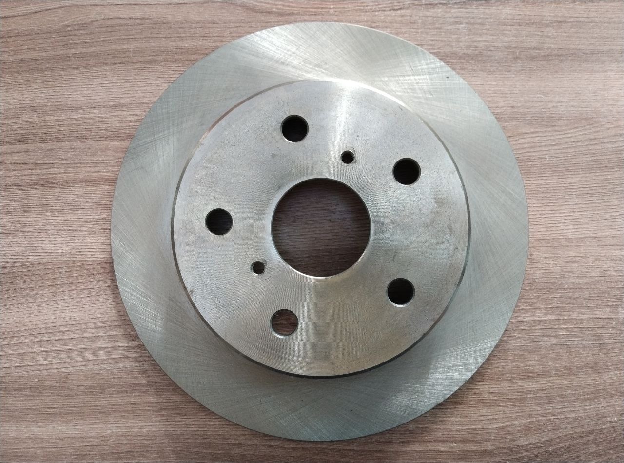 Диск тормозной задний (262 мм) Geely для GEELY Emgrand EC7 (Gen1) (FE-1, FE-2) OEM 1064001294