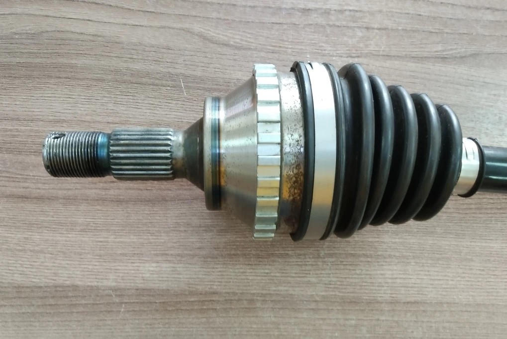 Привод (в сборе) (дв. 1.3) (левый) Lifan для LIFAN BREEZ (520) OEM LBA2203100 — фото 3