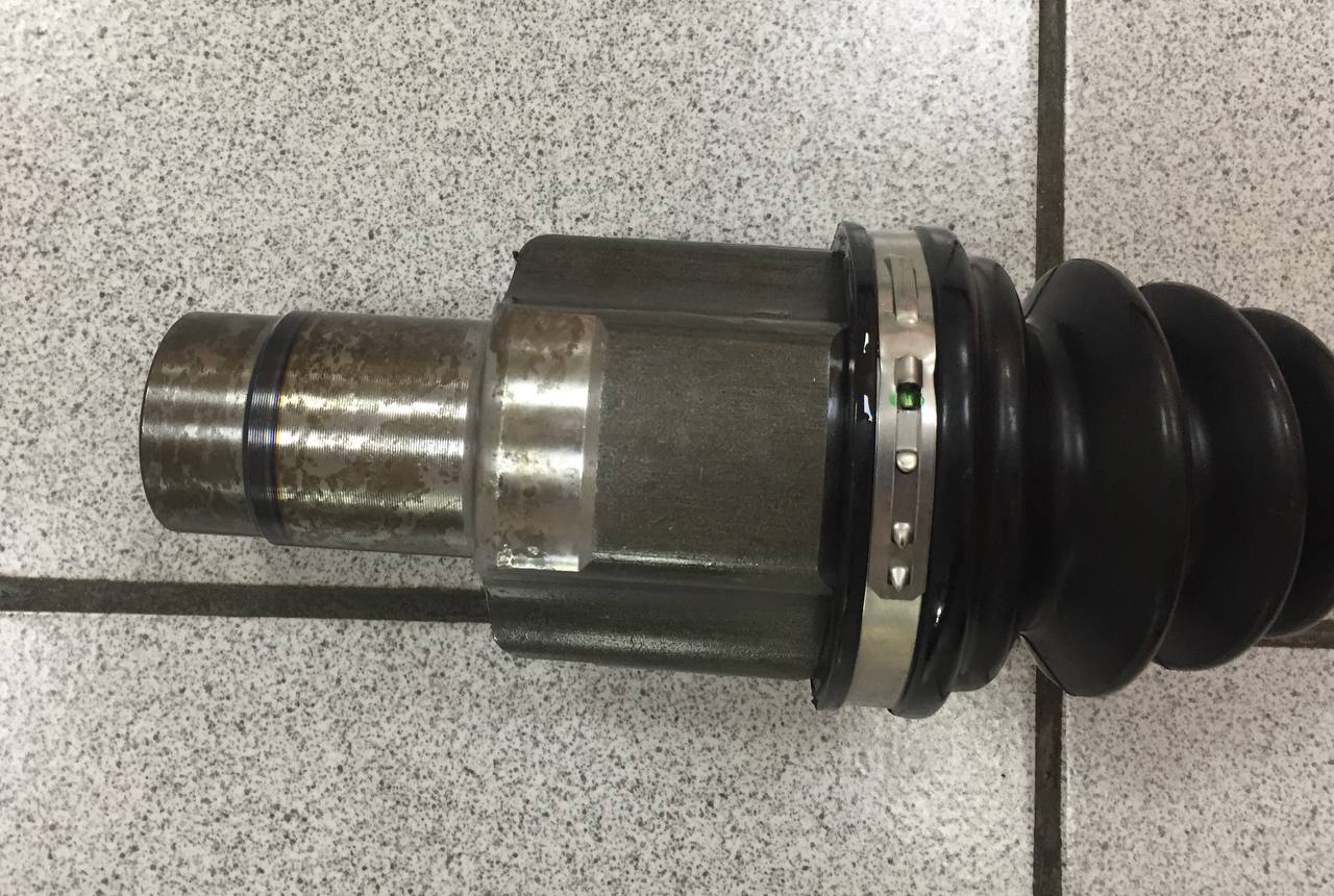 Привод (в сборе) (правый) (2.0, 4G63 / 2.4, 4G64) + (МКПП) (2WD) Chery для CHERY TIGGO (T11) OEM T112203020BC — фото 2
