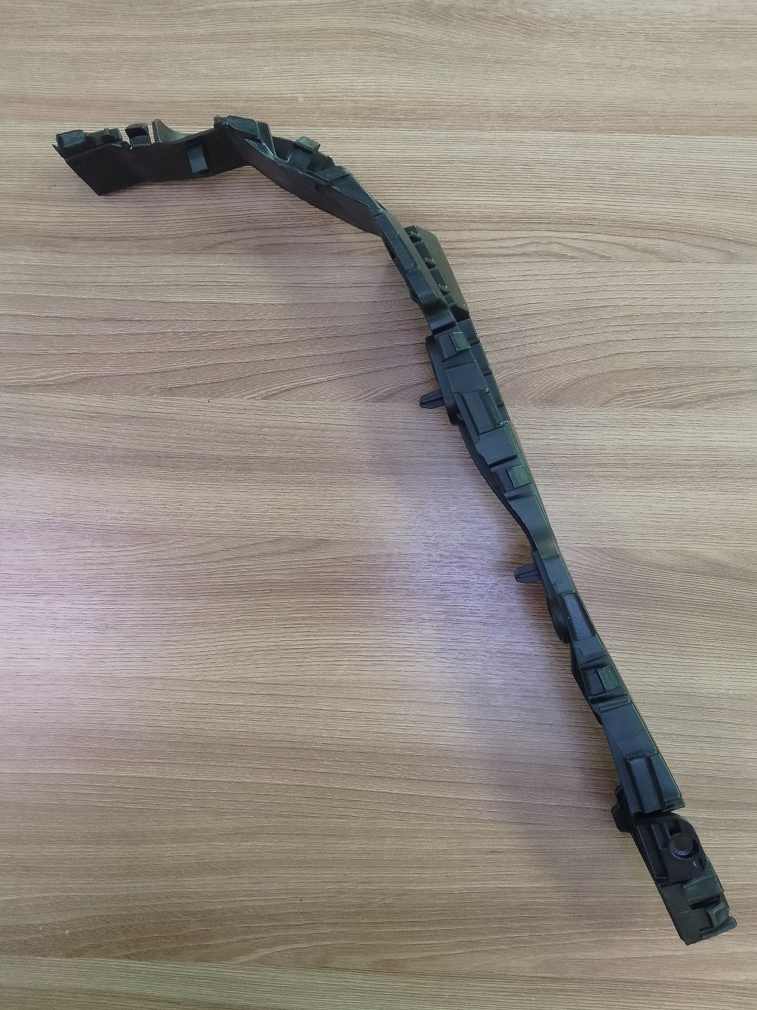 Кронштейн бампера заднего (левый) Chery для CHERY TIGGO 3 OEM T112804711