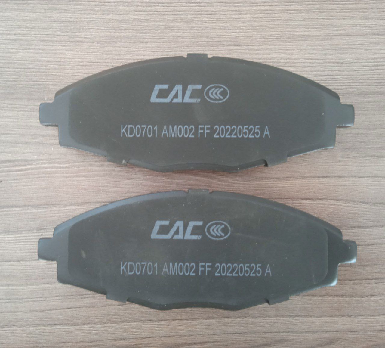 Колодки тормозные передние (CAC качество выше SangSin) для CHERY QQ Sweet OEM S113501080 — фото 2