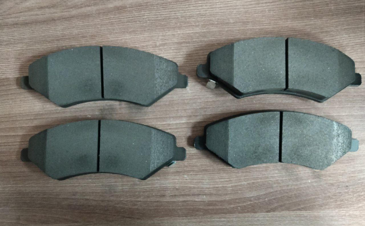 Колодки тормозные передние (160 мм) (CAC качество выше SangSin) для JETOUR X70 PLUS (Gen1) OEM F163501080 — фото 2