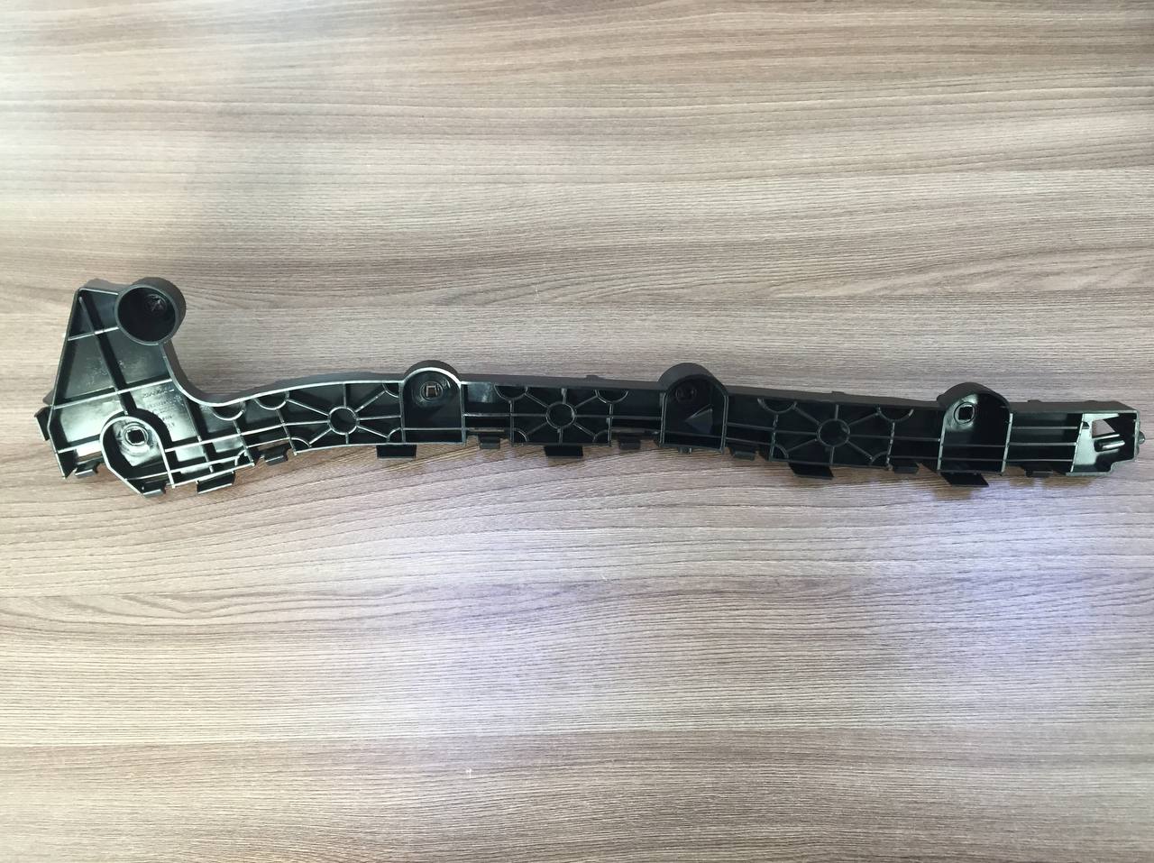 Кронштейн бампера заднего (левый) HAVAL (Original) для HAVAL H9 (Gen 1) (Рестайлинг) OEM 2804300XKV08A