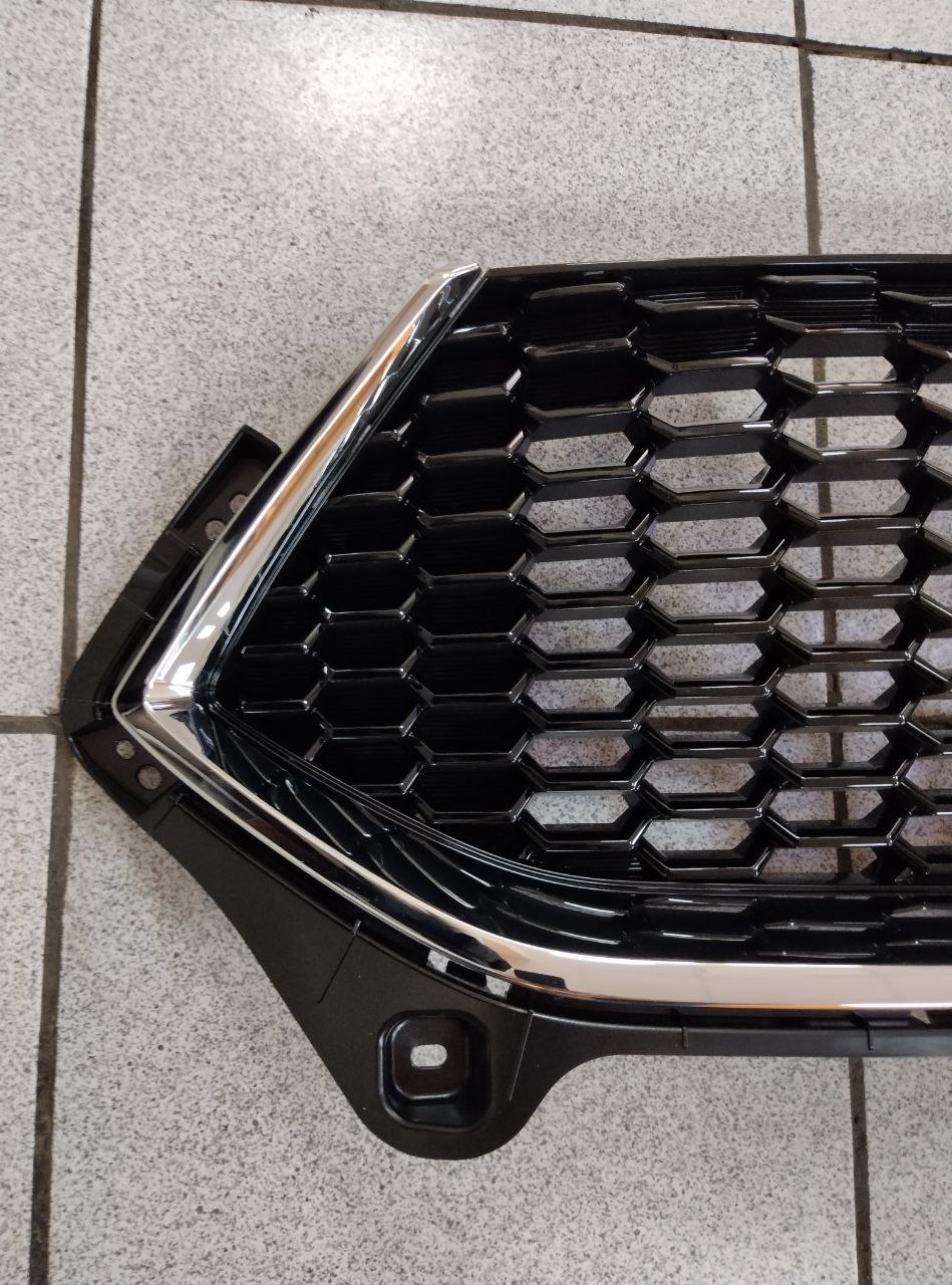 Решётка радиатора (без отверстия под камеру) HAVAL (Original) для HAVAL F7 (Gen 1) OEM 5509113XKQ00A8D — фото 3