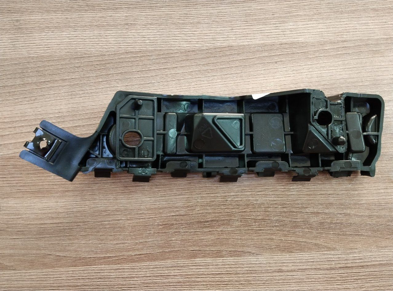 Кронштейн бампера переднего (правый) Geely для BELGEE (БЕЛДЖИ) Belgee X50 OEM 6010085700 — фото 2